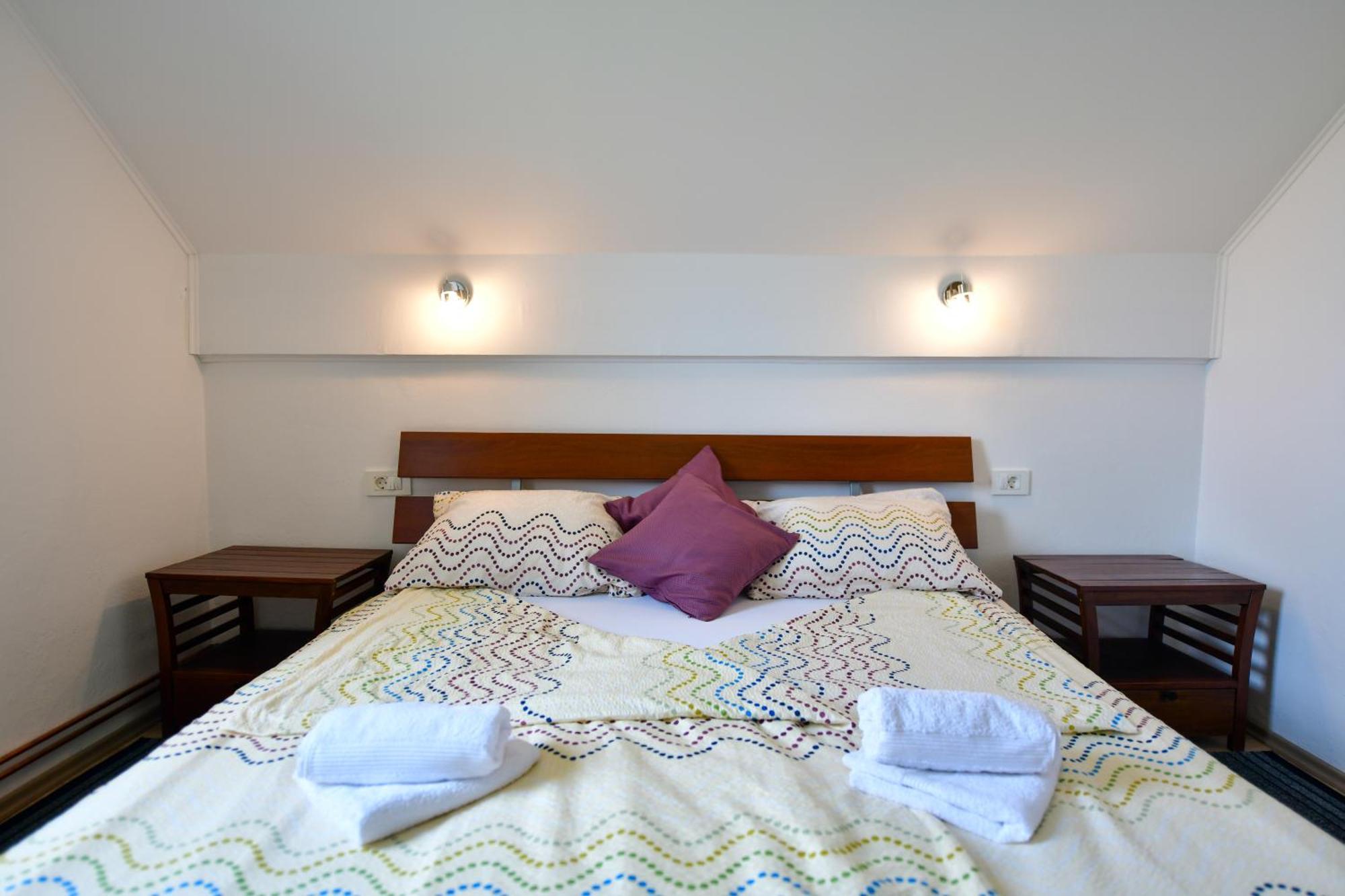 Apartment Ivano Rakovica Eksteriør bilde