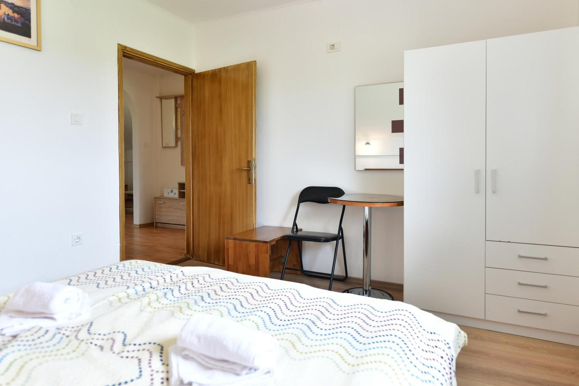 Apartment Ivano Rakovica Eksteriør bilde